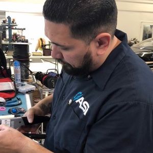 Meet your Posher, Eric